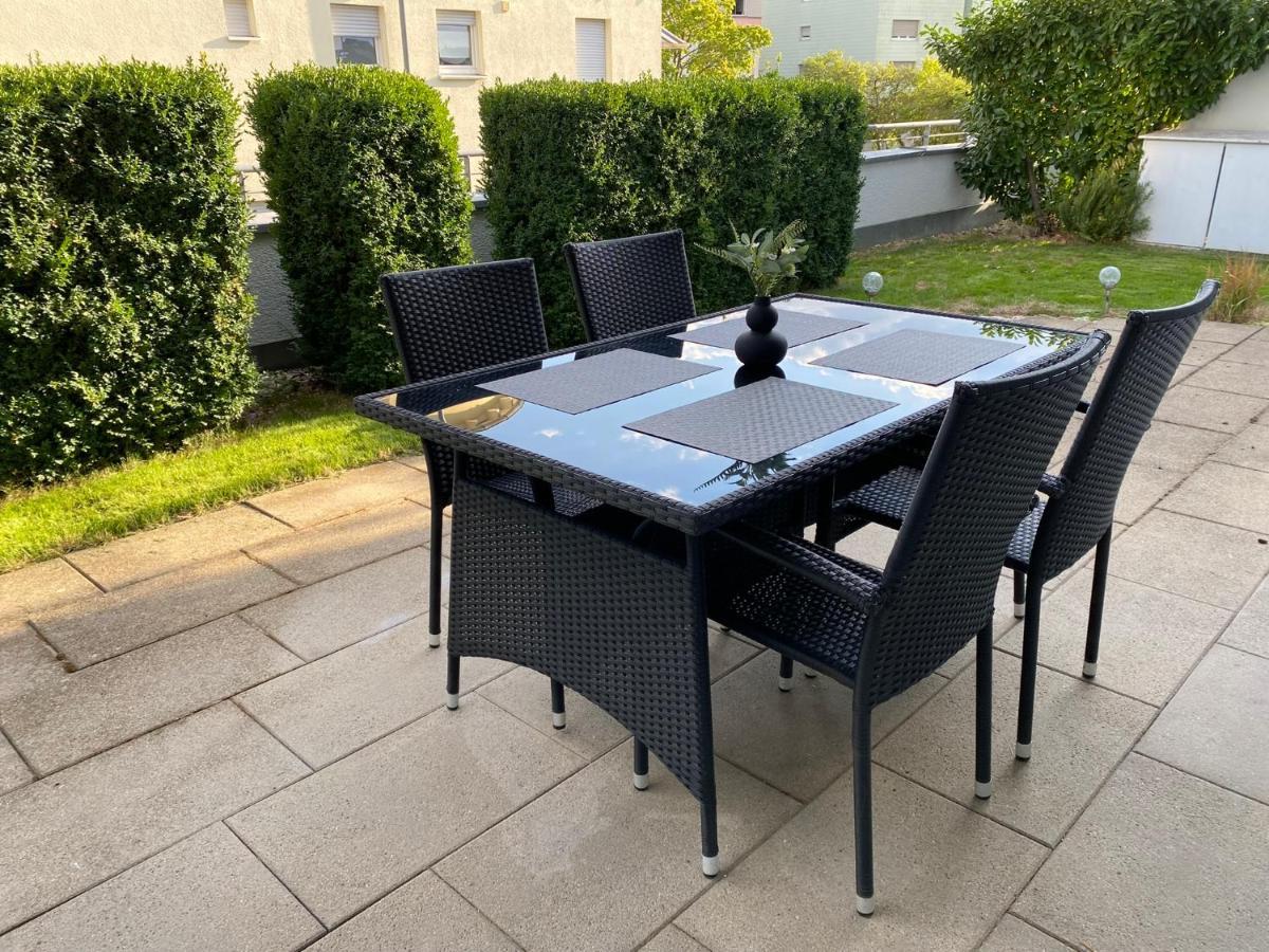 3 Zimmer Apartment In S-Bahn Naehe, 76 Qm, Max 5 Pers, 30Qm Dachterasse, Garage, Internet 1000 Mbit Gärtringen Extérieur photo